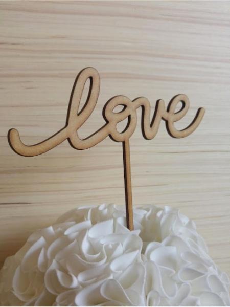 Topo de Bolo "Love"