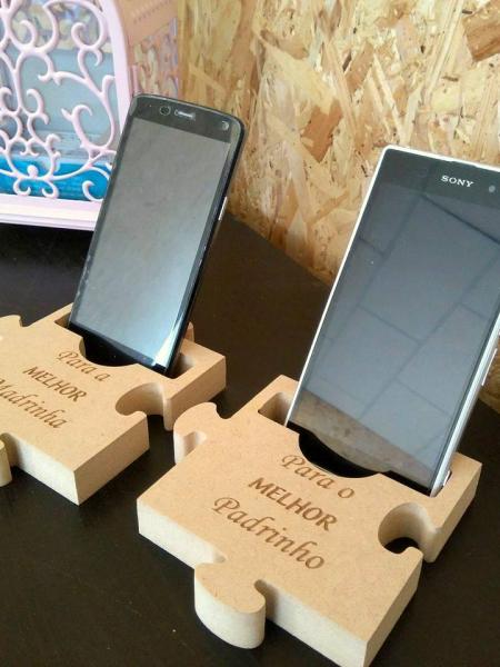 Suporte de Telemovel Puzzle Com Nome