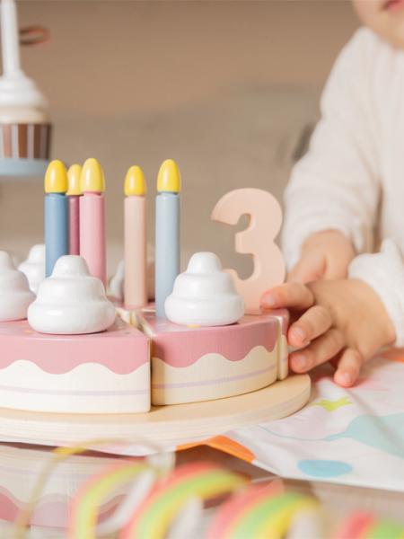 Bolo Aniversário cortável 