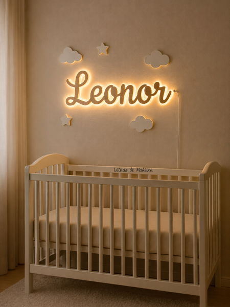 Conjunto Nome LED + Estrelas e Nuvens